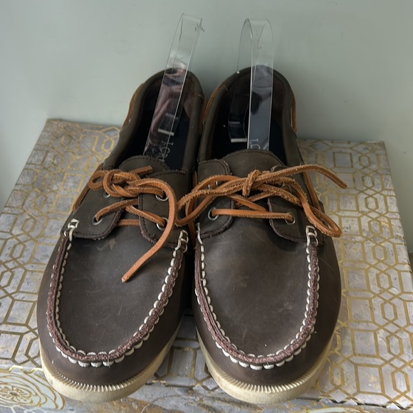 J. Crew Classic Leather Boat Shoes Loafers Men's size 8 - Picture 2 of 8